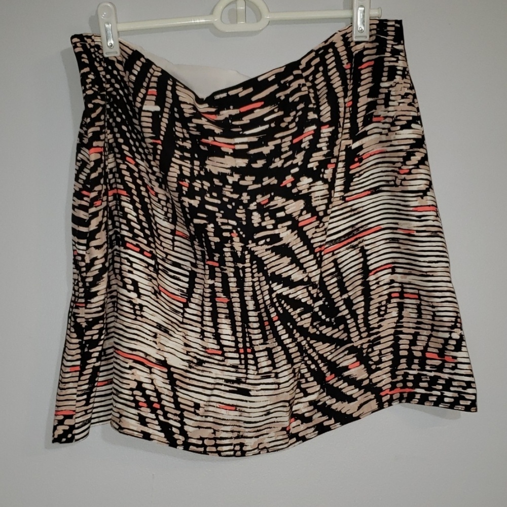 Alice & Trixie NWT silk skirt sz L
